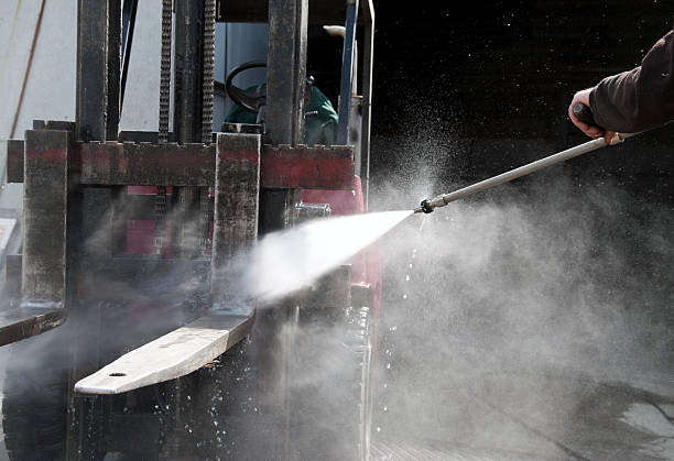 Fence Pressure Washing in Albany, CA
